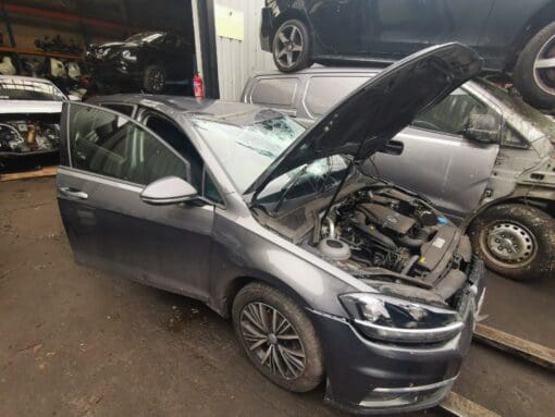 VW VOLKSWAGON GOLF MK 7.5 2017-2020 6 SPEED MANUAL 1.4 TSI ENGINE BARE ONLY - Image 3