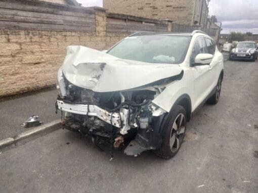 NISSAN QASHQAI J11 2016 1.2LTR PETROL AUTO BREAKING WHEEL NUTS FOR SPARES WHITE - Image 5