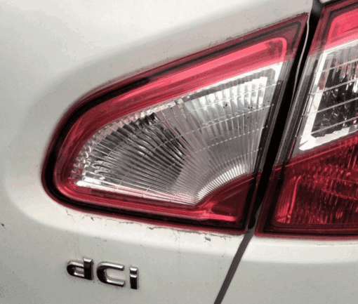 NISSAN QASHQAI J10 2010-2014 DRIVER SIDE REAR RIGHT INNER TAILGATE LIGHT