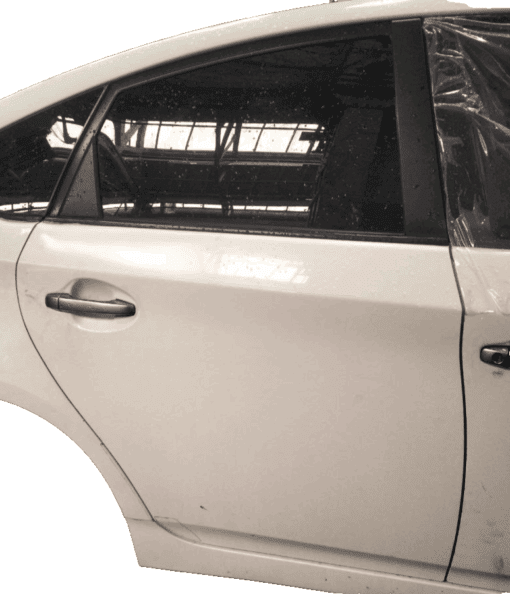 TOYOTA PRIUS MK3 2009-2015 DRIVER SIDE REAR DOOR  SHELL IN WHITE