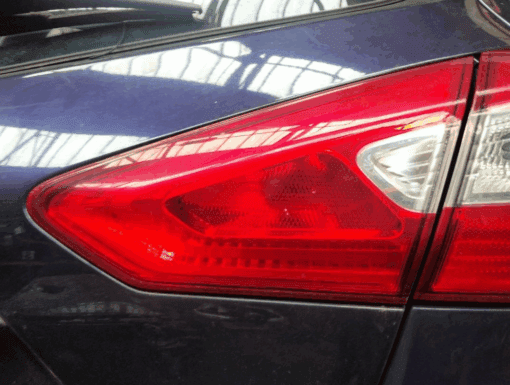 NISSAN PULSAR MK3 2013-2018 DRIVER SIDE REAR INNER TAIL LIGHT LAMP GENUINE