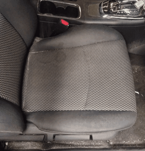NISSAN PULSAR MK3 2013-2018 DRIVER SIDE FRONT SEAT COMPLETE - Image 3