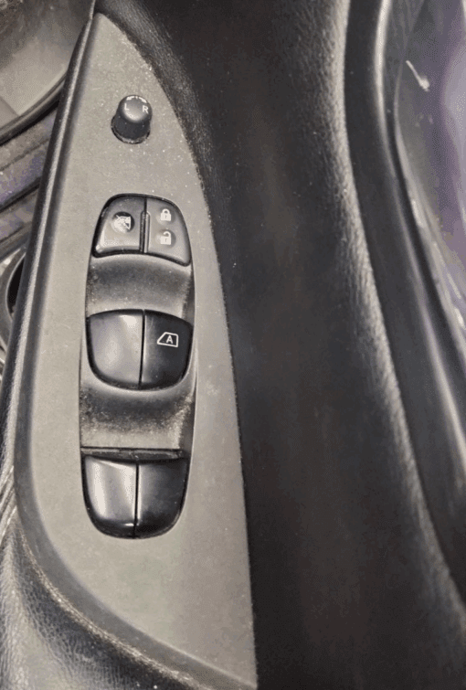 NISSAN PULSAR MK3 2013-2018 DRIVER SIDE FRONT WINDOW MASTER SWITCH