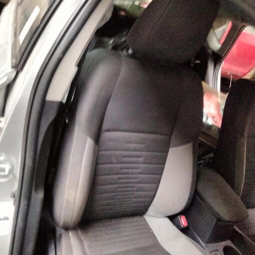 TOYOTA AURIS 2014-2018 1.8LTR AUTO HYBRID DRIVER SIDE FRONT SEAT IN FABRIC - Image 3