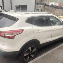 NISSAN QASHQAI J11 2016 1.2LTR PETROL AUTO BREAKING WHEEL NUTS FOR SPARES WHITE