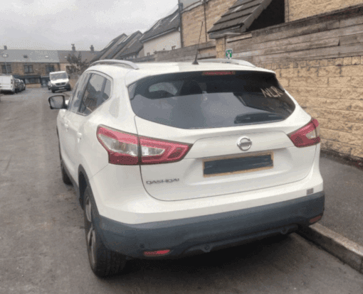 NISSAN QASHQAI J11 2016 1.2LTR PETROL AUTO BREAKING WHEEL NUTS FOR SPARES WHITE - Image 3