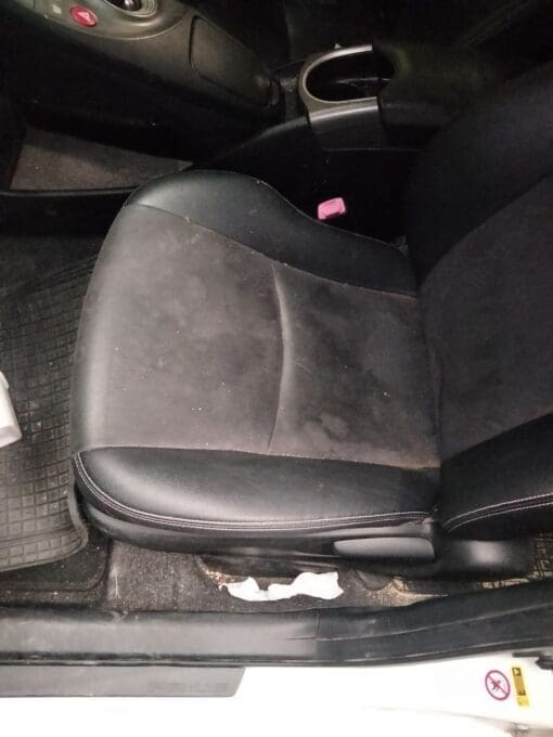 TOYOTA PRIUS MK3 2009-2015 PASSENGER SIDE FRONT SEAT COMPLETE  IN GREY - Image 2