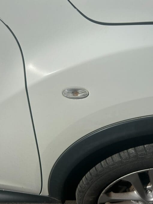 NISSAN JUKE F15 2010-2014 O/S/F DRIVERS SIDE FRONT RIGHT WING FENDER PANEL WHITE - Image 2