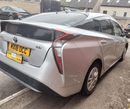 TOYOTA PRIUS 2018 1.8LTR  HYBRID ELE  BREAKING WHEEL NUTS FOR SPARES SILVER