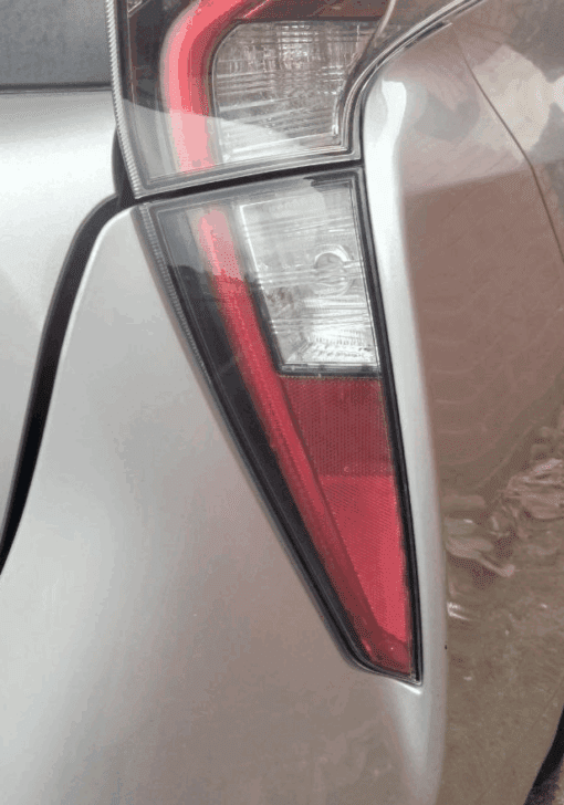 TOYOTA PRIUS MK4 2015-2022 DRIVER SIDE REAR LOWER TAIL LIGHT LAMP 81580-47011