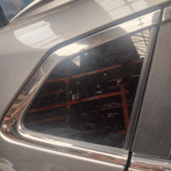 NISSAN QASHQAI J11 2014-2020 DRIVER SIDE REAR WINDOW QUARTER GLASS TINTED BLACK