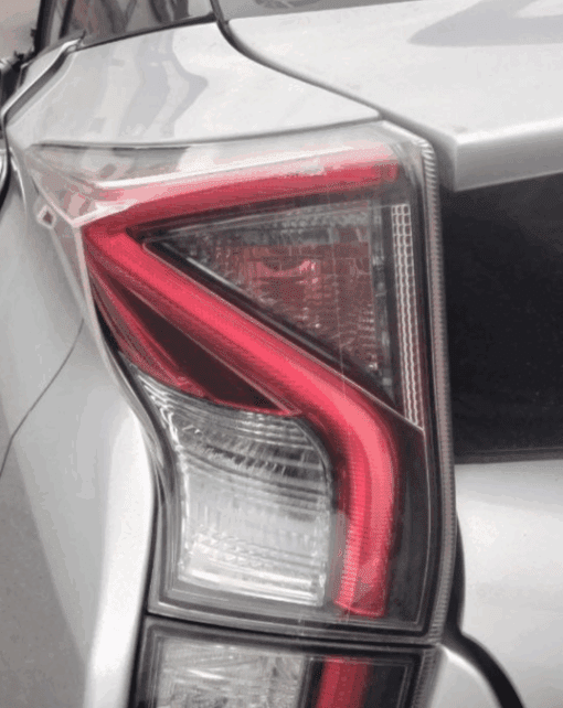 TOYOTA PRIUS MK4 2015-2022 PASSENGER SIDE REAR UPPER TAIL LIGHT LAMP 81550-4728 - Image 2