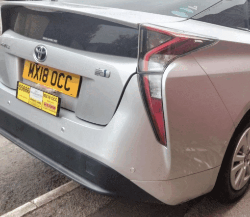 TOYOTA PRIUS MK4 2015-2022 REAR BUMPER COVER PANEL IN SILVER - Image 3