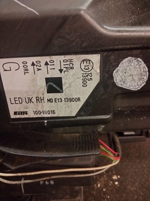 NISSAN QASHQAI J11 2014-2017 DRIVER SIDE FRONT HEADLIGHT GENUINE 100-18016 - Image 9