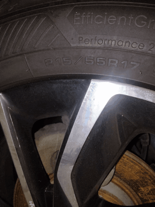 MG ZS 2018-2024 17'' 5-SPOKE ALLOY WHEEL RIM  WITH TYRE GENUINE 215/55R17 - Image 2
